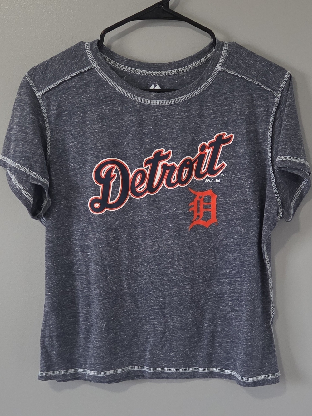 Majestic Navy Tee with Orange Detroit Tigers Baseball Short Sleeve L